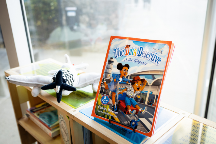 The Data Detective at the Airport Chandra Donelson